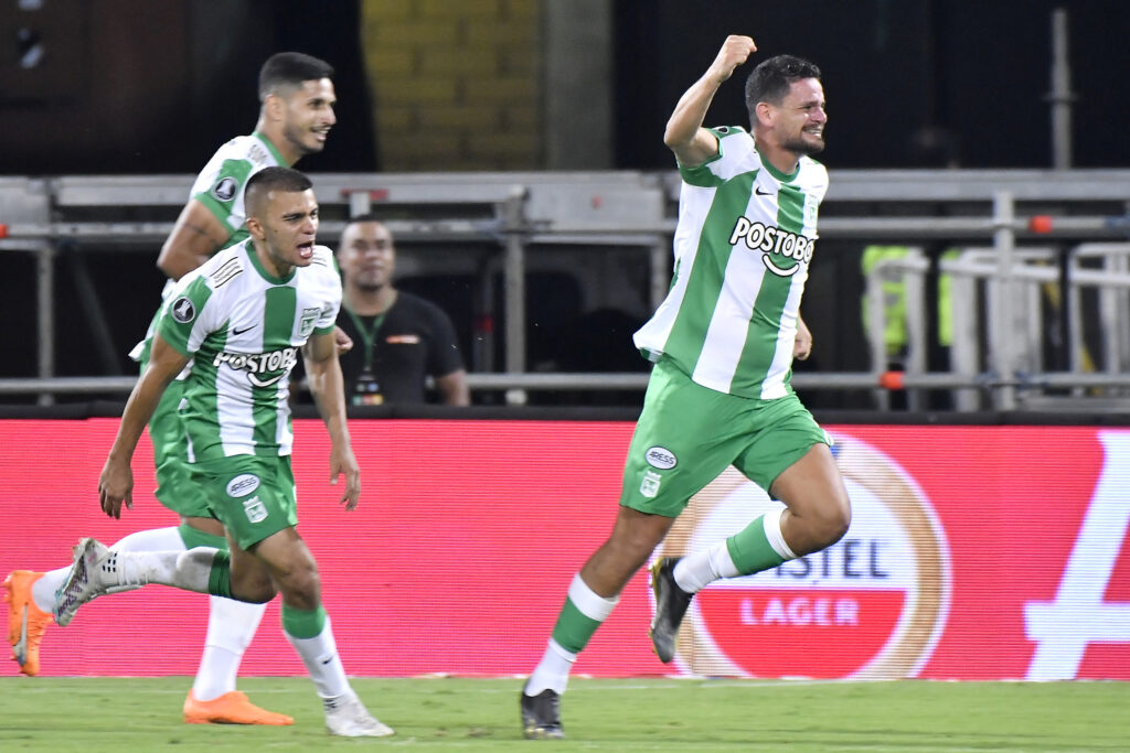 Nacional